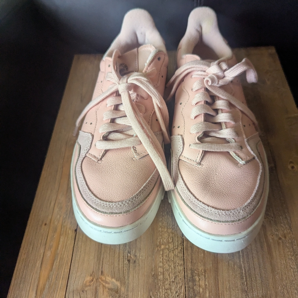 Adidas Pink size 6 sneakers